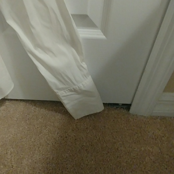 White tailored blouse - Picture 3 of 3